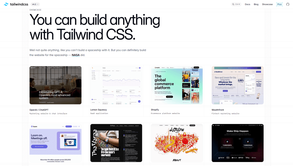 Tailwind CSS